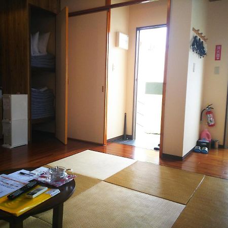 Urban Condominium Wafutei Наха Экстерьер фото