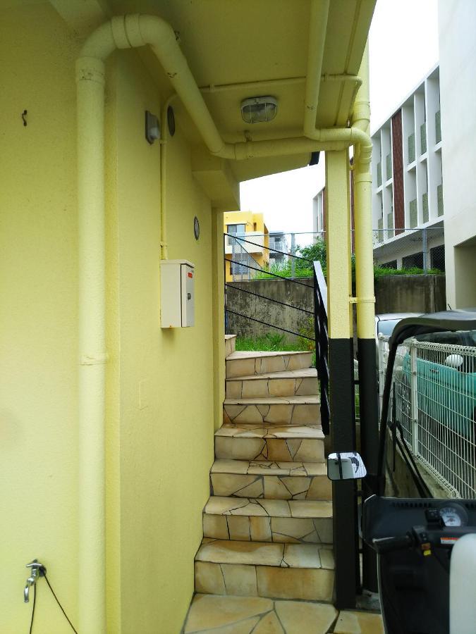 Urban Condominium Wafutei Наха Экстерьер фото